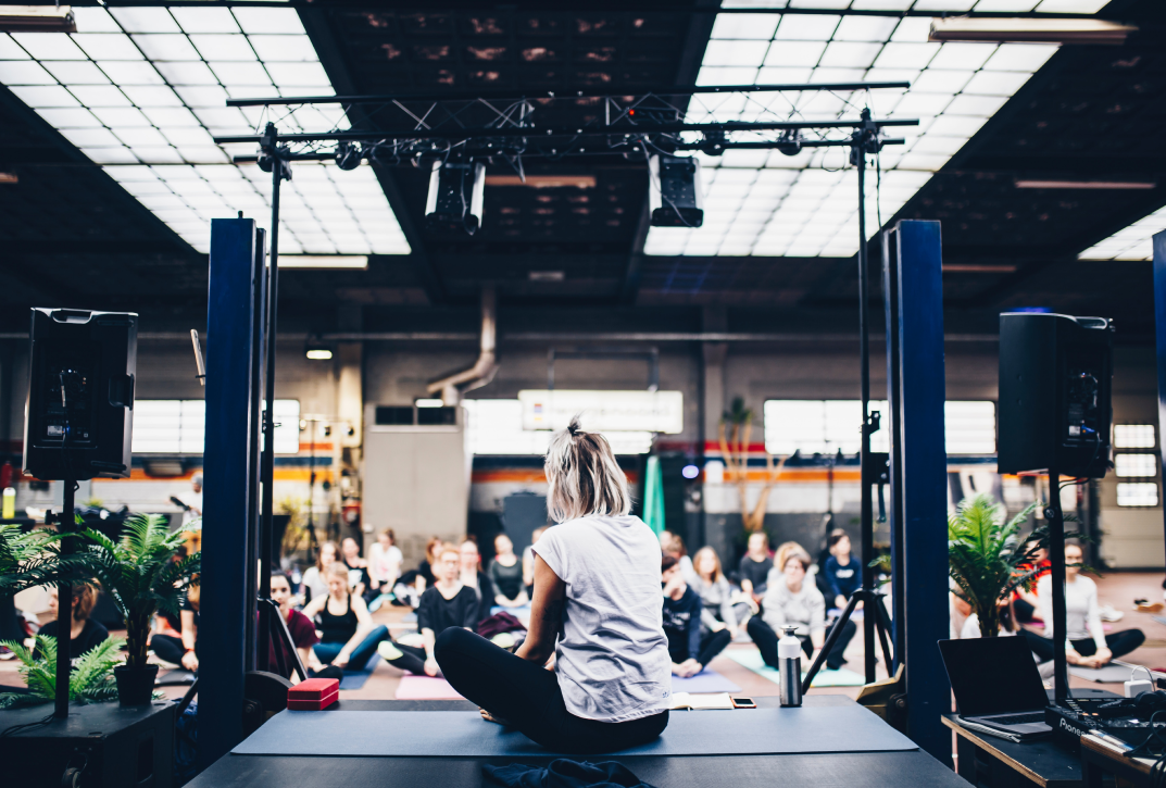 Meet People And Discuss Your Projects